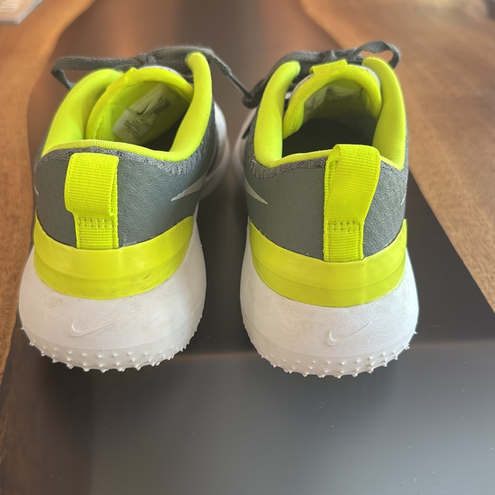 Nike Kids Roshe Golf shoes  in Gray and Neon Yellow size 5Y - Picture 3 of 7